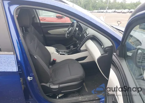 2022 Hyundai Tucson Sel z USA, uszkodzony, nr VIN 5NMJBCAE5NH070630